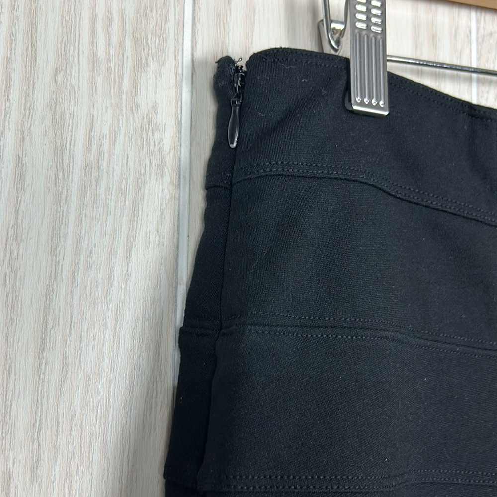 Athleta Classic Basic Solid Black Mini Athletic T… - image 4